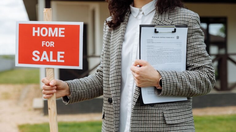 Ar verta samdyti Nekilnojamo turto brokerį? 7 dalykai, kurių dažnai nemato turto pardavėjas
